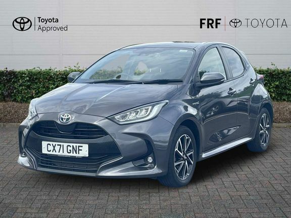 Toyota Yaris Design 1.5 Hybrid Pan Roof Grey #3