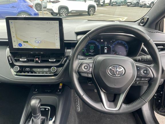 Toyota Corolla Excel 2.0 Ts Panoramic Roof Black #6