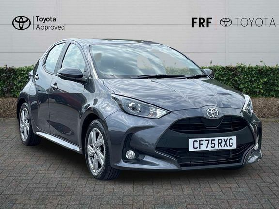 Toyota Yaris Icon Grey