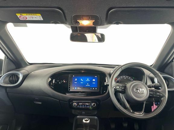 Toyota Aygo X Edge #6