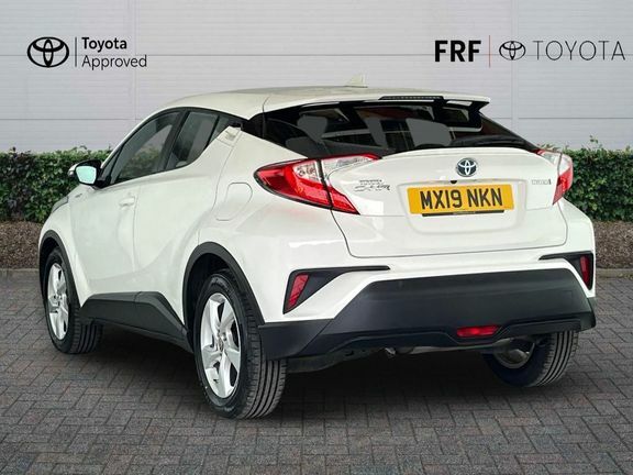 Toyota C-Hr 1.8 Vvt-h Icon Cvt Euro 6 Ss White #4