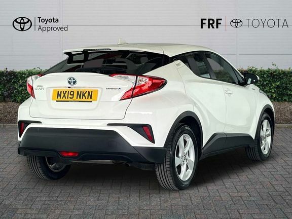 Toyota C-Hr 1.8 Vvt-h Icon Cvt Euro 6 Ss White #2