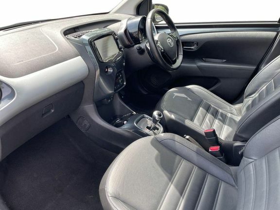 Toyota Aygo X X-clusiv 2 X-shift Grey #5