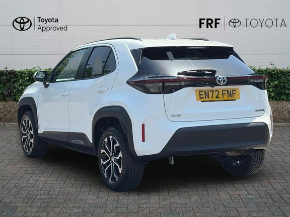 Toyota Yaris Cross Design Fwd EN72FNF White #4