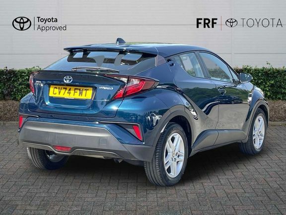 Toyota C-Hr Icon 1.8  #2