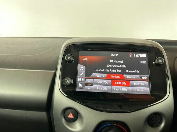 Toyota Aygo X X-play Red #9
