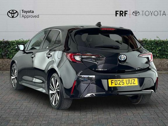 Toyota Corolla Design 1.8 Hb Black #4