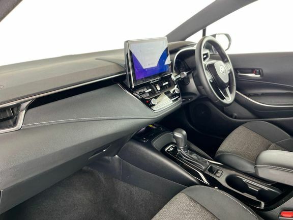 Toyota Corolla Design 1.8 Hb Black #5