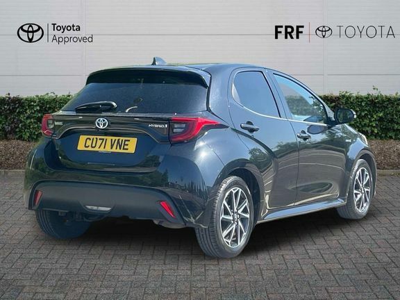 Toyota Yaris Yaris Design 1.5 Hybrid CU71VNE Black #2