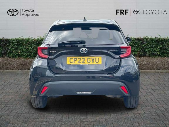 Toyota Yaris Icon  #26