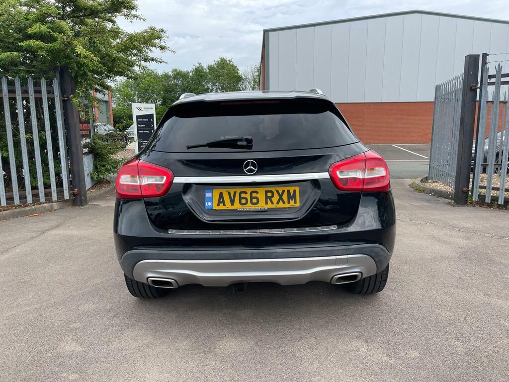 Mercedes-Benz GLA Class 2.1 Gla200d Sport Euro 6 S S AV66RXM Black #5