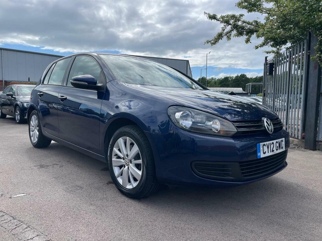 Volkswagen Golf 1.6 Tdi Match Dsg Euro 5 Blue