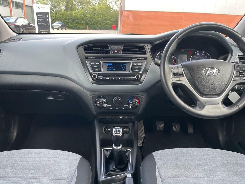 Hyundai I20 1.4 Se Hatchback Brown #29