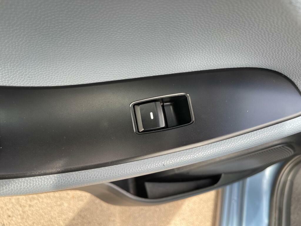 Hyundai I20 1.4 Se Hatchback Brown #52