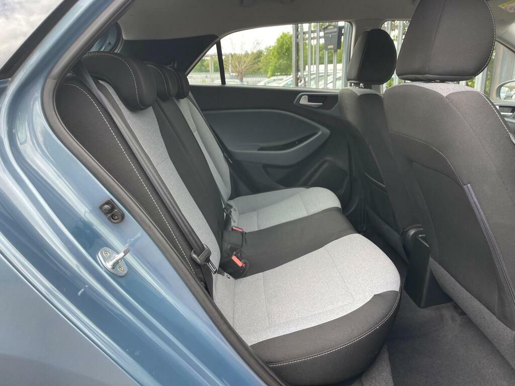 Hyundai I20 1.4 Se Hatchback Brown #12