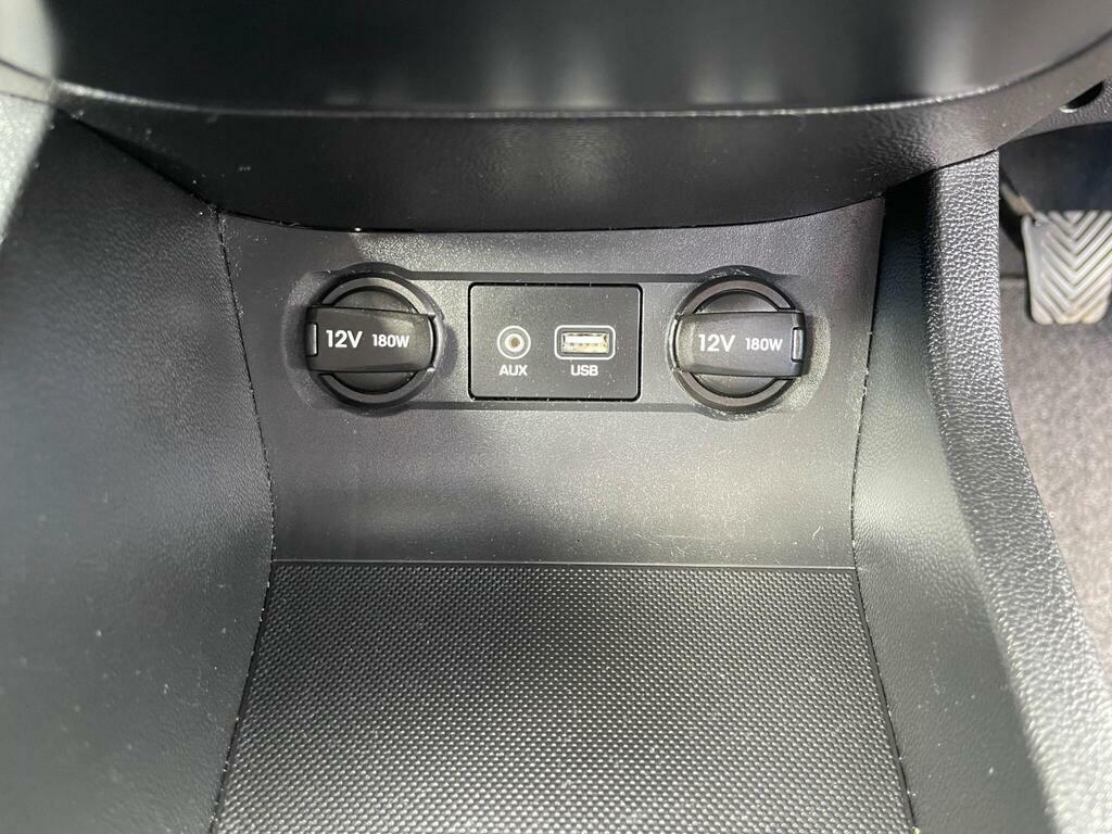 Hyundai I20 1.4 Se Hatchback Brown #37