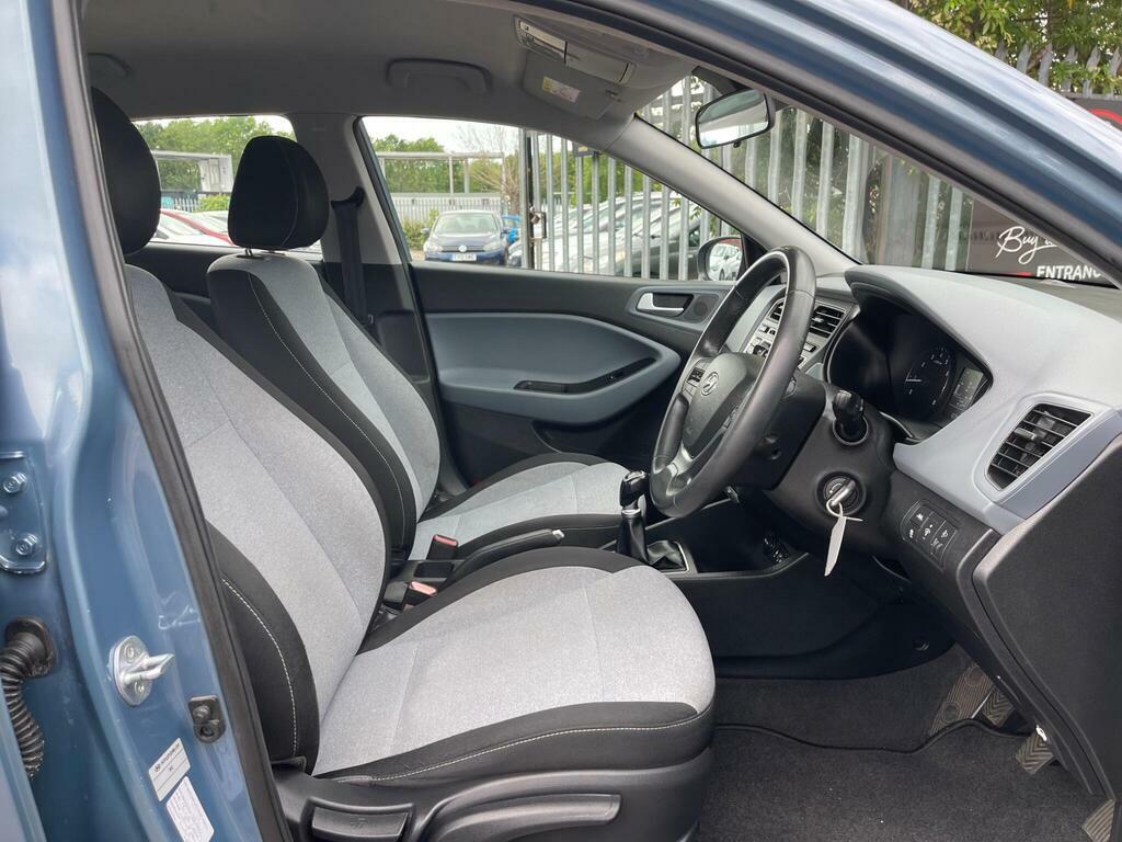 Hyundai I20 1.4 Se Hatchback Brown #10
