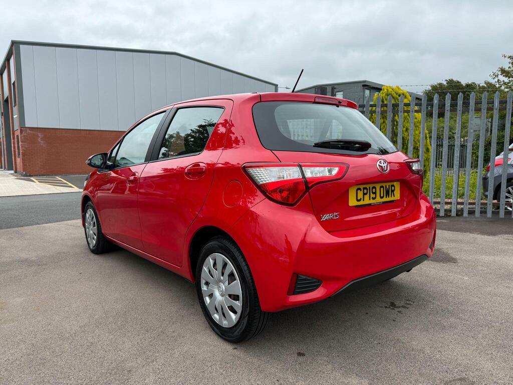 Toyota Yaris 1.0 Vvt-i Active Euro 6 CP19OWR Red #6