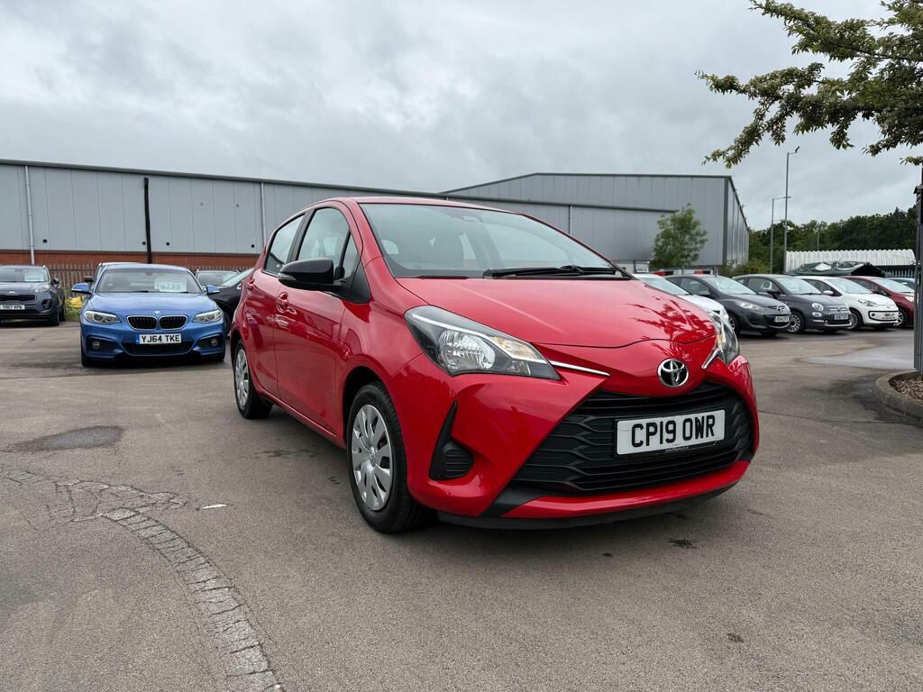Toyota Yaris 1.0 Vvt-i Active Euro 6 CP19OWR Red #2