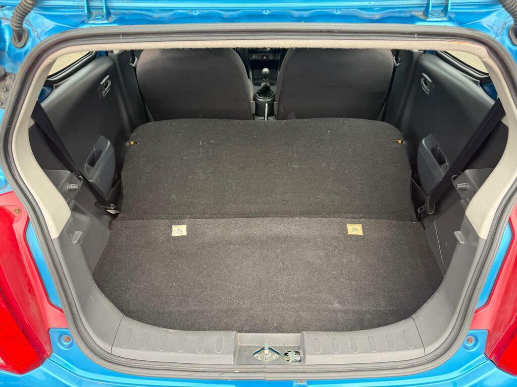 Suzuki Alto 1.0 12V White #42