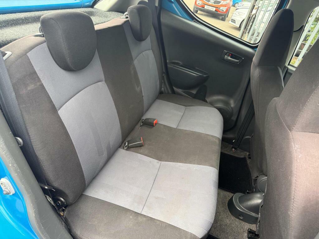 Suzuki Alto 1.0 12V White #12