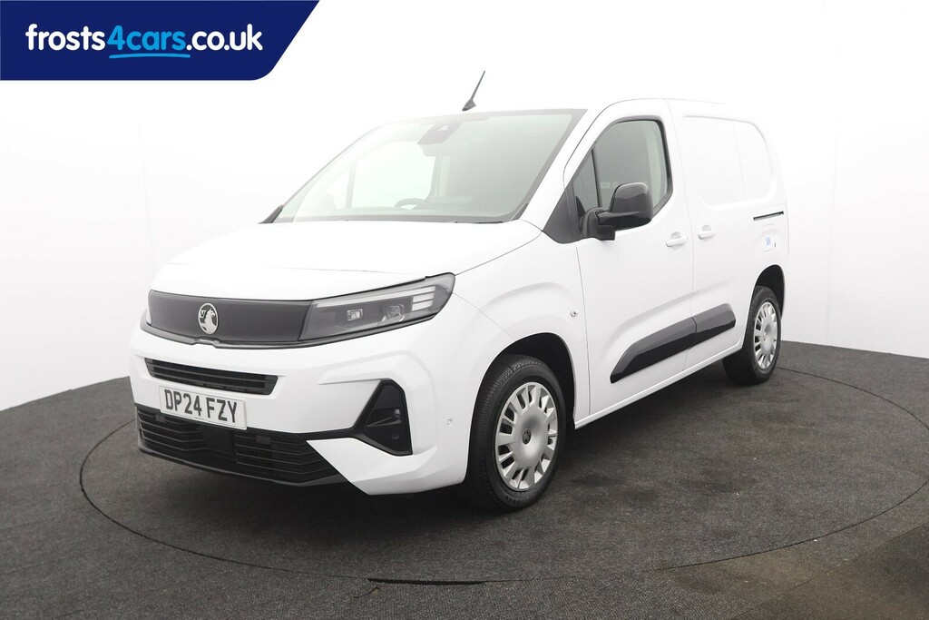 Vauxhall Combo M 1.5 Turbo D 130Ps 2300 Pro H1 White