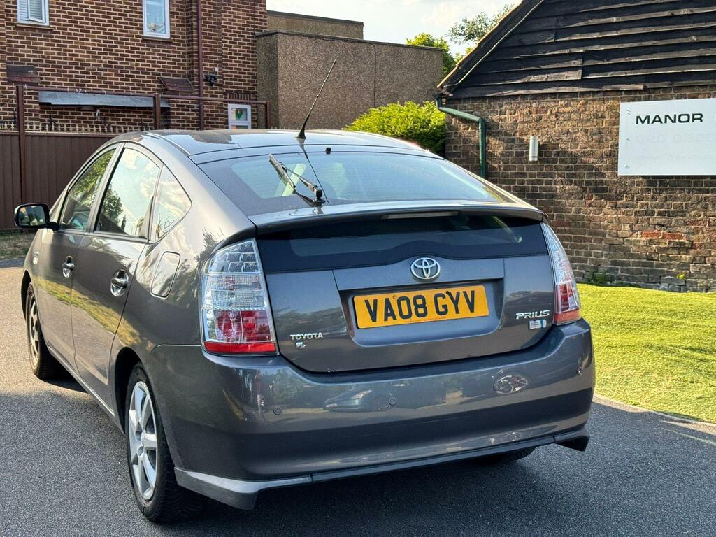 Toyota Prius 1.5 T3 Cvt Grey #6