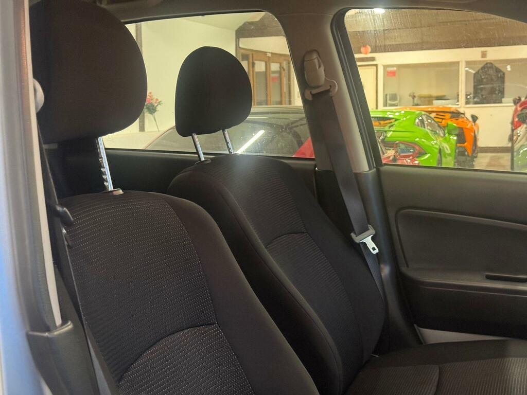 Daihatsu Terios 1.5 Se Red #10