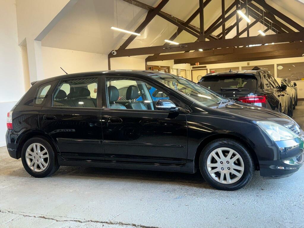 Honda Civic 1.6 I-vtec Executive Black #4