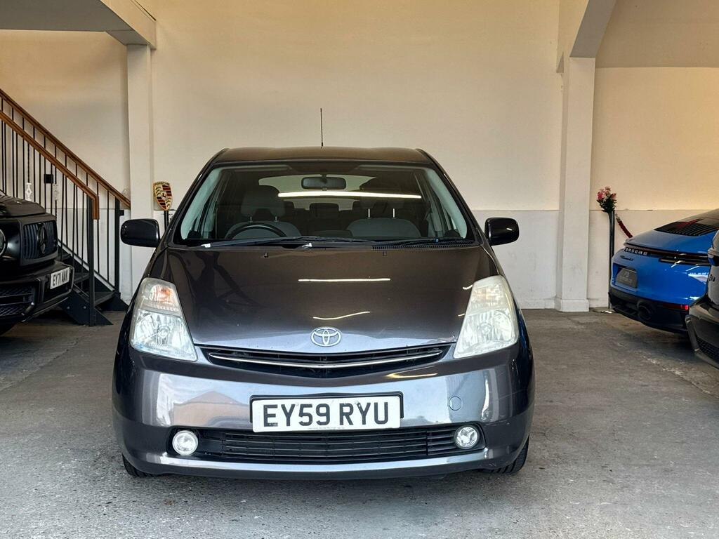 Toyota Prius 1.5 T Spirit Cvt EY59RYU Grey #2