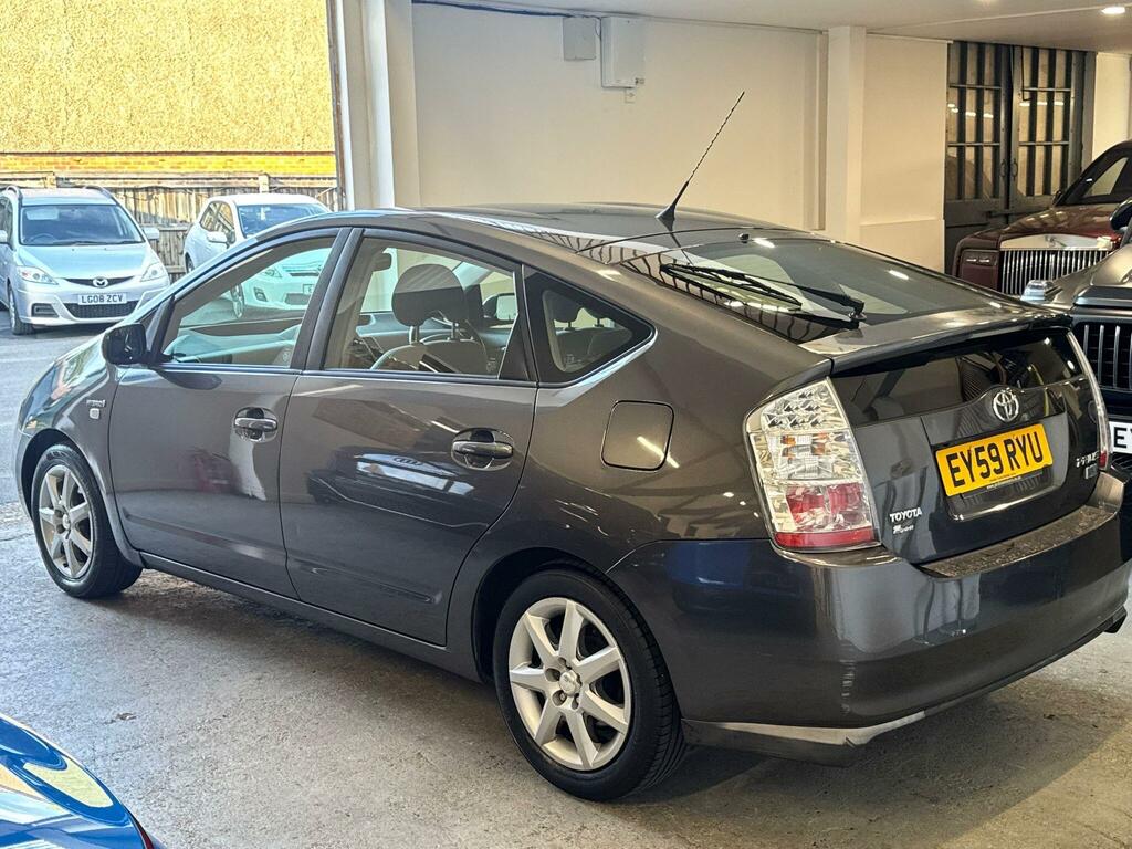 Toyota Prius 1.5 T Spirit Cvt EY59RYU Grey #6