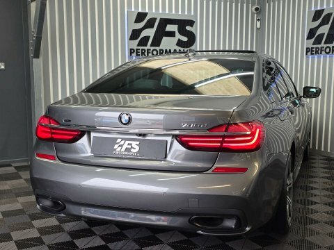 BMW 7 Series Automatic Black #36