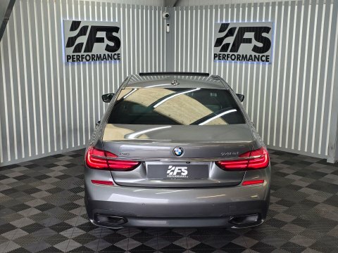 BMW 7 Series Automatic Black #17