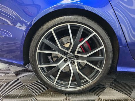 Audi RS6 4.0T Fsi V8 Bi-turbo Rs6 Quattro Tip Black #85