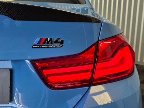 BMW M4 2019 3.0 M4 Competition 444 Bhp Blue #23
