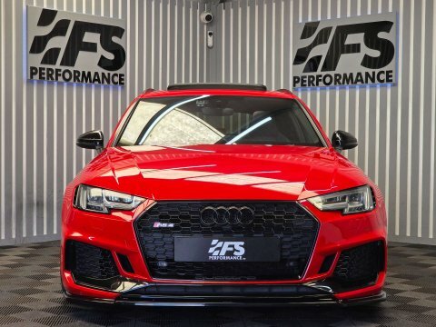 Audi RS4 2018 18 2.9 Red #2