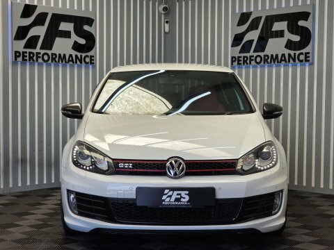 Volkswagen Golf 2012 12 2.0  White #2
