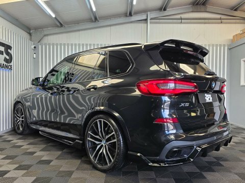BMW X5 2019 19 3.0 Black #4