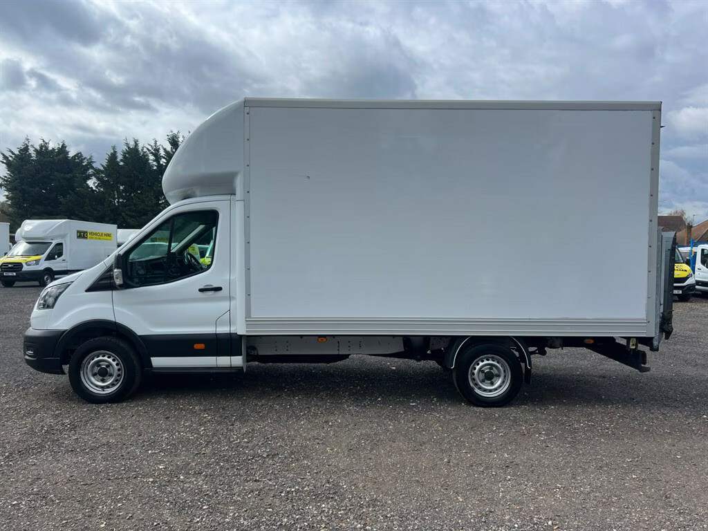 Ford Transit Custom 350 Leader Ecoblue Luton Van Luton Van Manu WN22ATU White #2