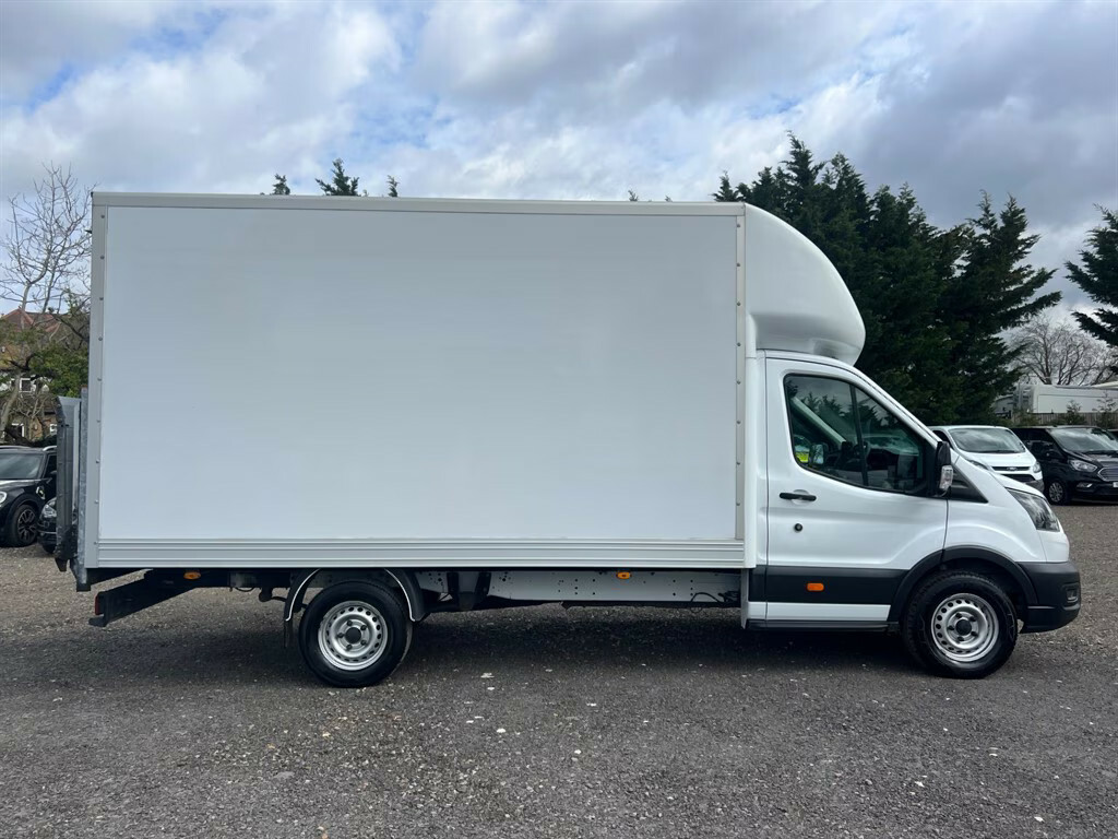 Ford Transit Custom 350 Leader Ecoblue Luton Van Luton Van Manu WN22ATU White