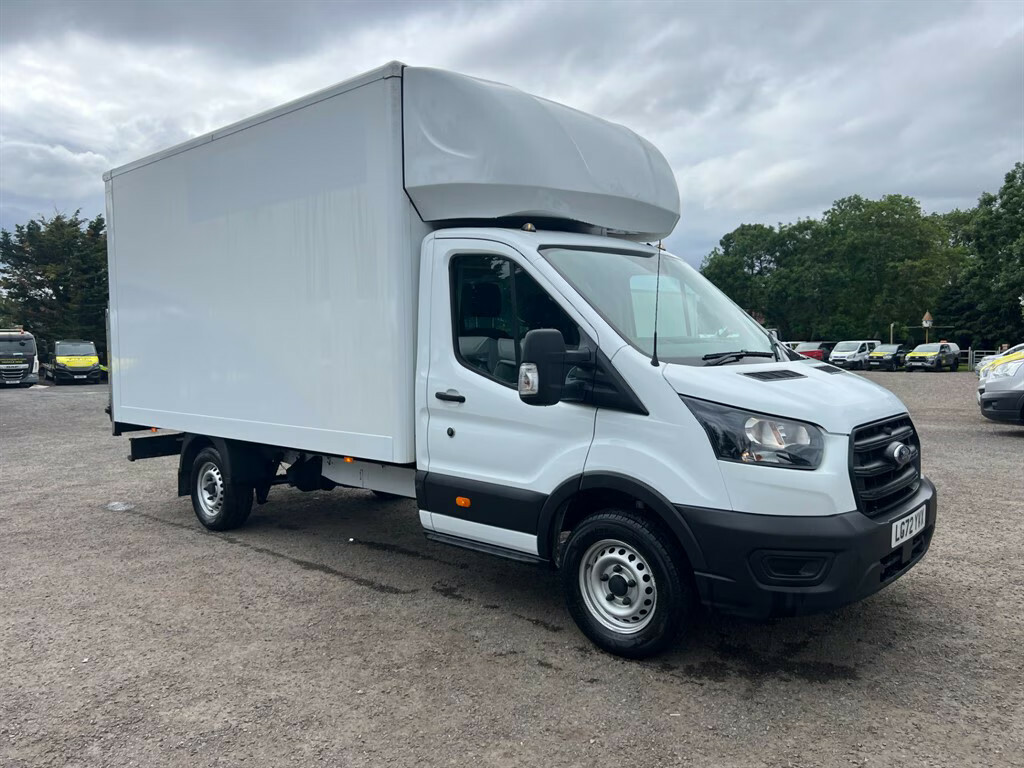 Ford Transit Custom 2.0 Ecoblue 130Ps Chassis Cab Chassis Cab M LG72YVX White #2