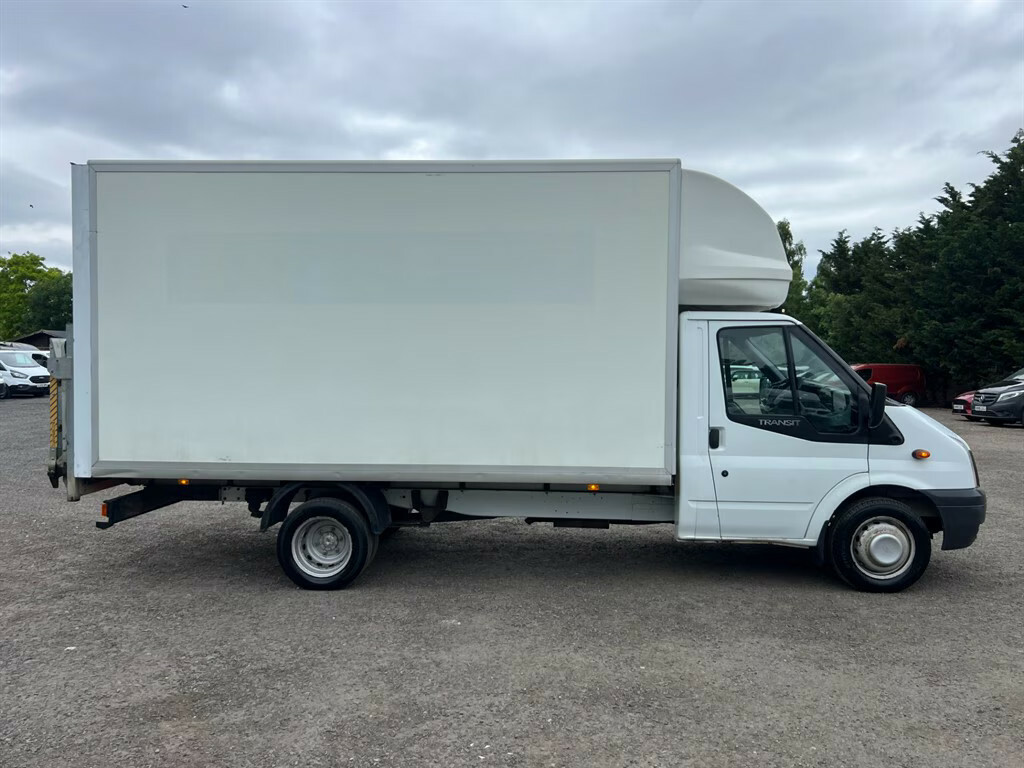 Ford Transit Custom Chassis Cab Tdci 125Ps Drw Chassis Cab Ma White