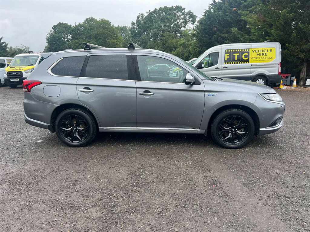 Mitsubishi Outlander 2.4 Phev Juro Commercial Panel Van Ele Grey #3