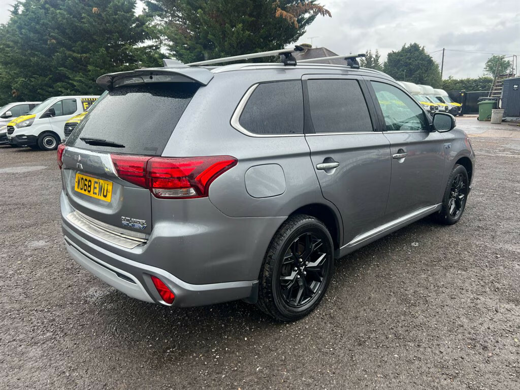 Mitsubishi Outlander 2.4 Phev Juro Commercial Panel Van Ele Grey #2