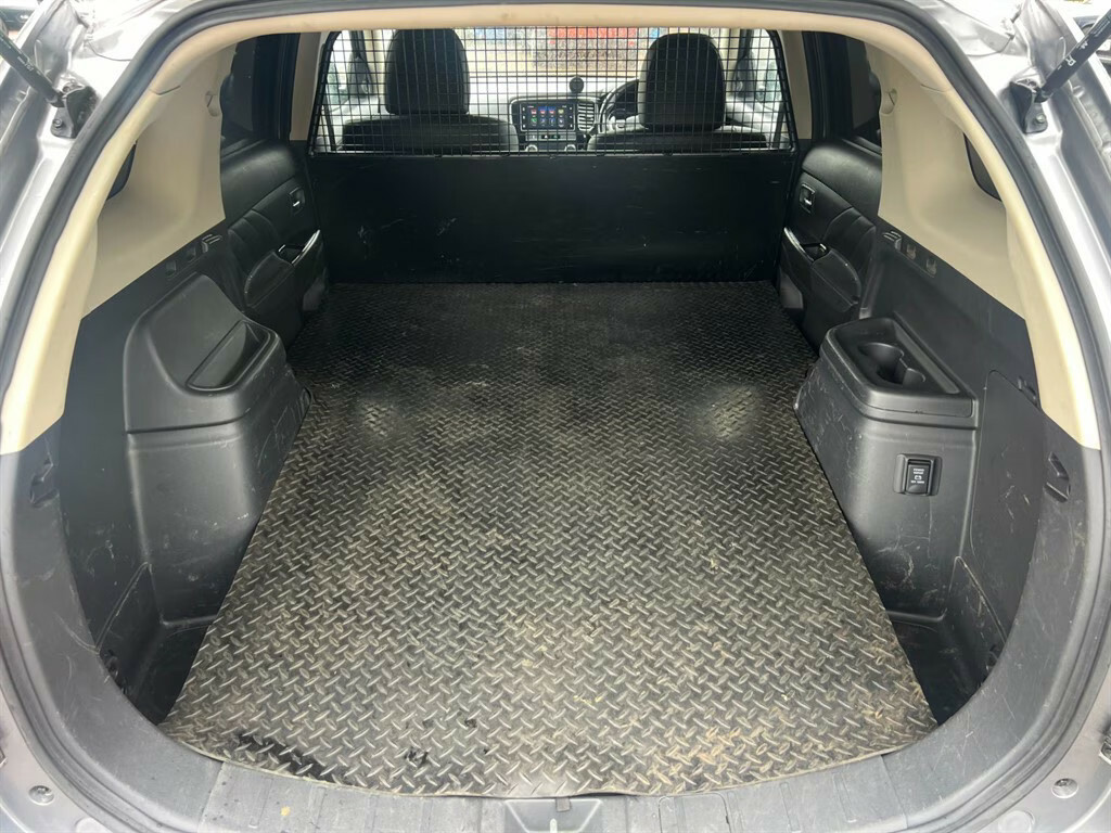 Mitsubishi Outlander 2.4 Phev Juro Commercial Panel Van Ele Grey #4