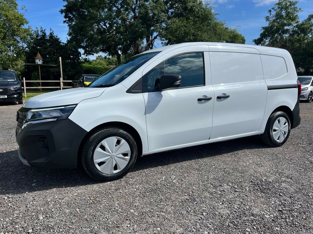 Nissan TOWNSTAR 90Kw Acenta Van 45Kwh Panel Van White