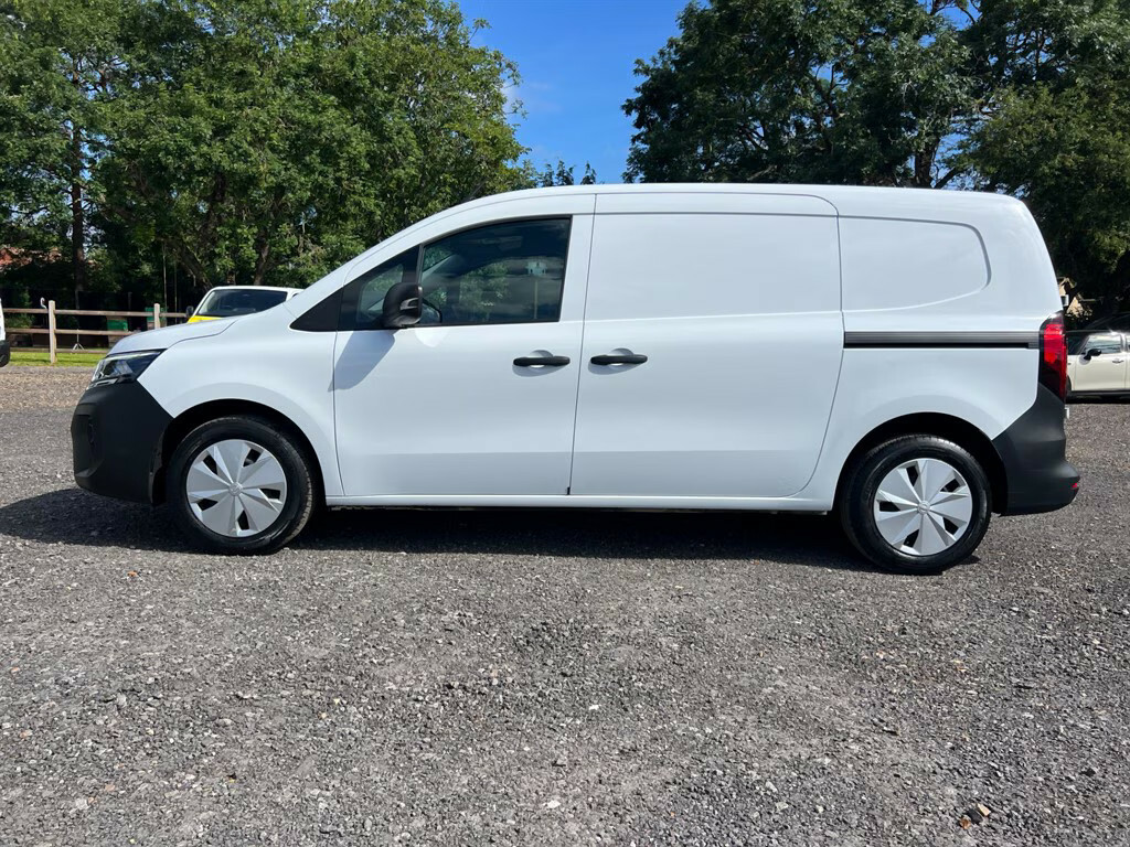 Nissan TOWNSTAR 90Kw Acenta Van 45Kwh Panel Van White #5