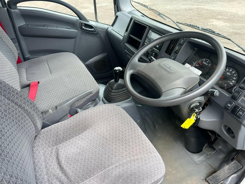 Isuzu  1.9D N35 Green Rwd Swb Euro 6 Srw White #11