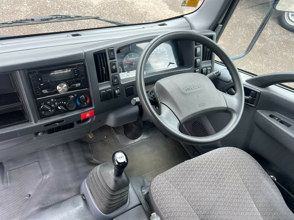 Isuzu  1.9D N35 Green Rwd Swb Euro 6 Srw White #6