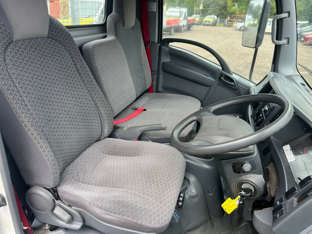 Isuzu  1.9D N35 Green Rwd Swb Euro 6 Srw White #12